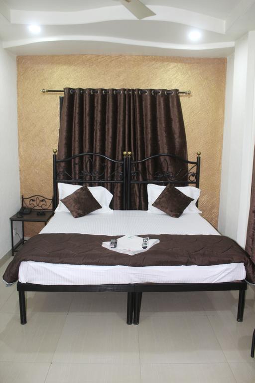 Hotel Preetam Aurangabad Zimmer foto