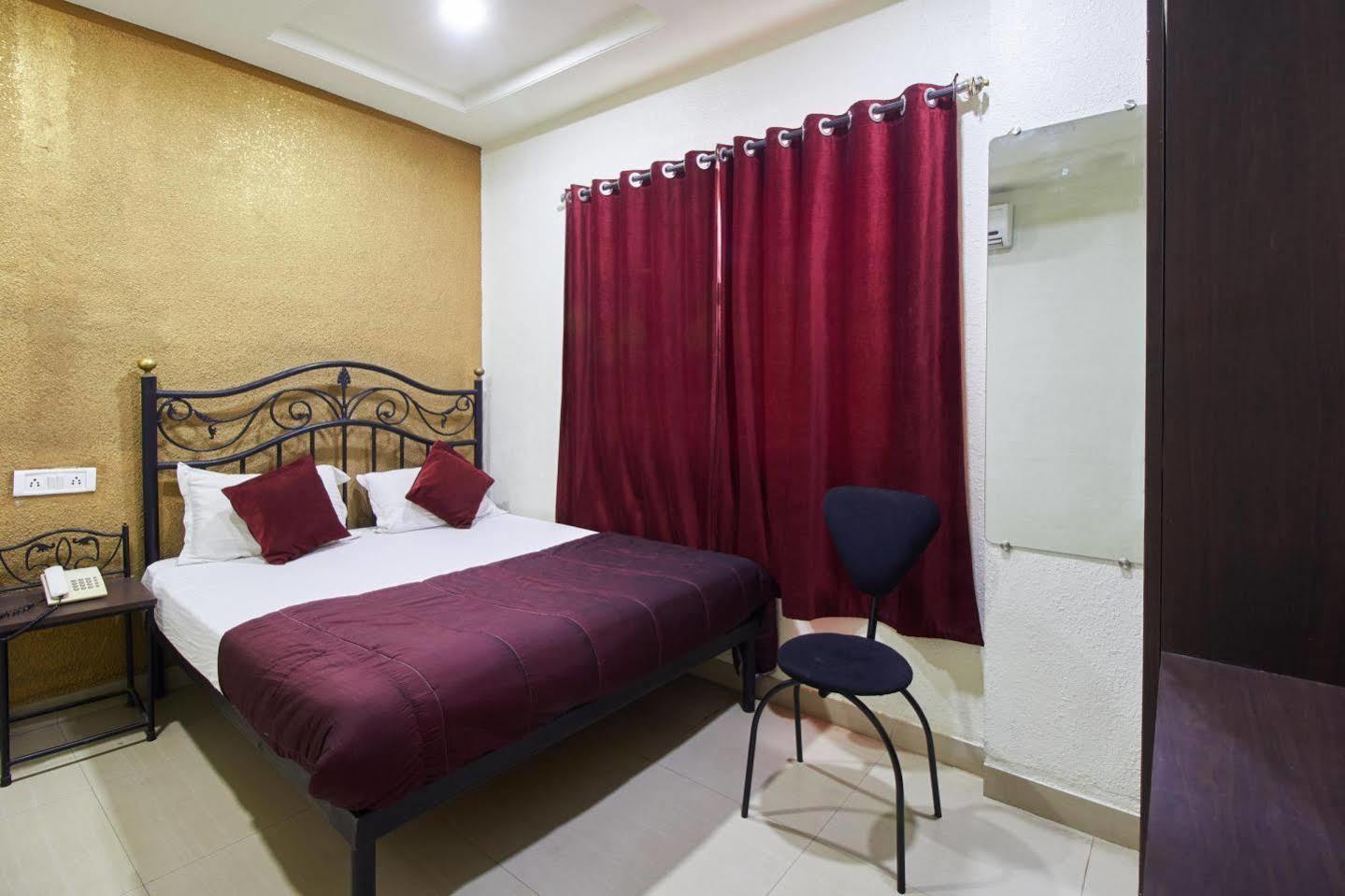 Hotel Preetam Aurangabad Exterior foto