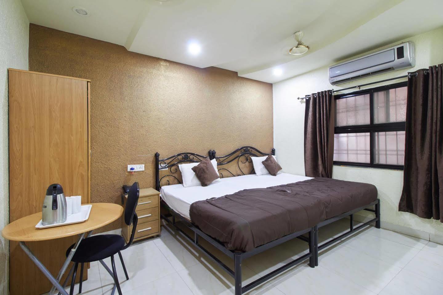 Hotel Preetam Aurangabad Exterior foto