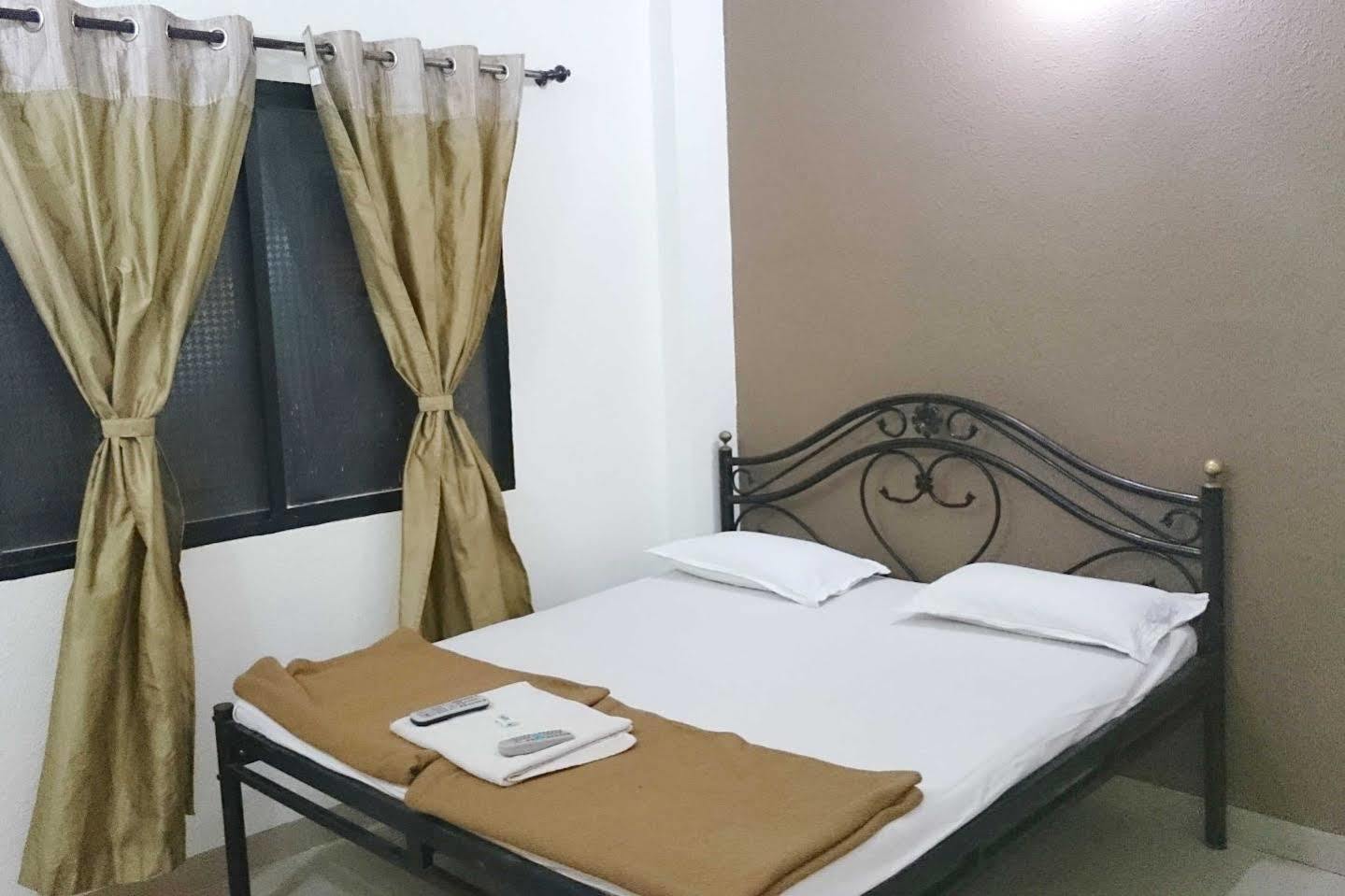 Hotel Preetam Aurangabad Exterior foto